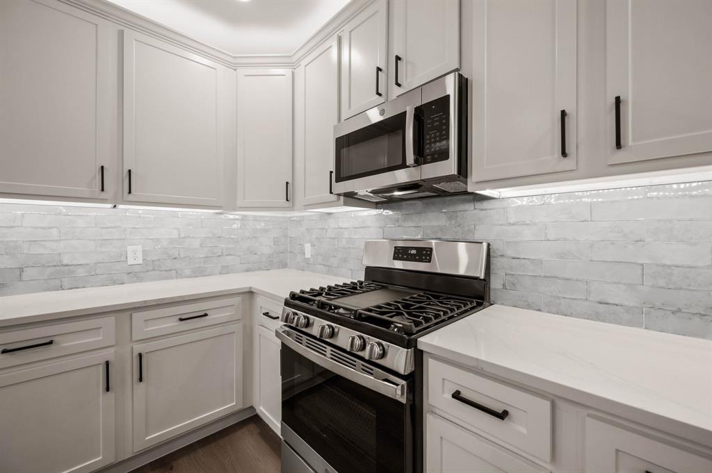 South Hemphill Heights Add - Residential