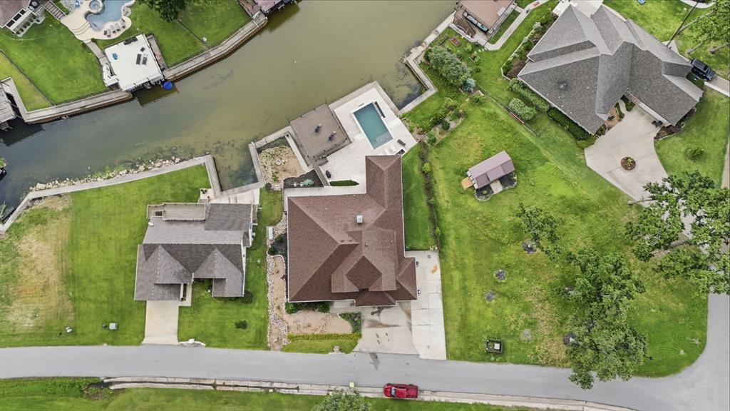 Justinn - Residential
