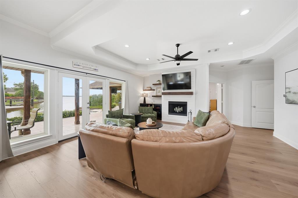 Justinn - Residential