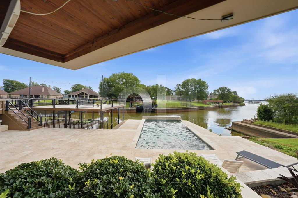Justinn - Residential