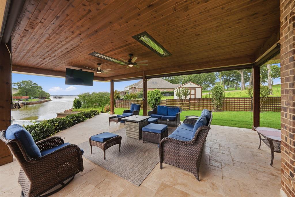 Justinn - Residential