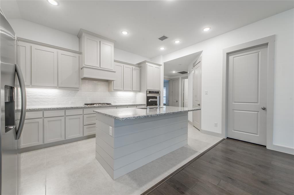 The Reserve On Parker - Residential Lease