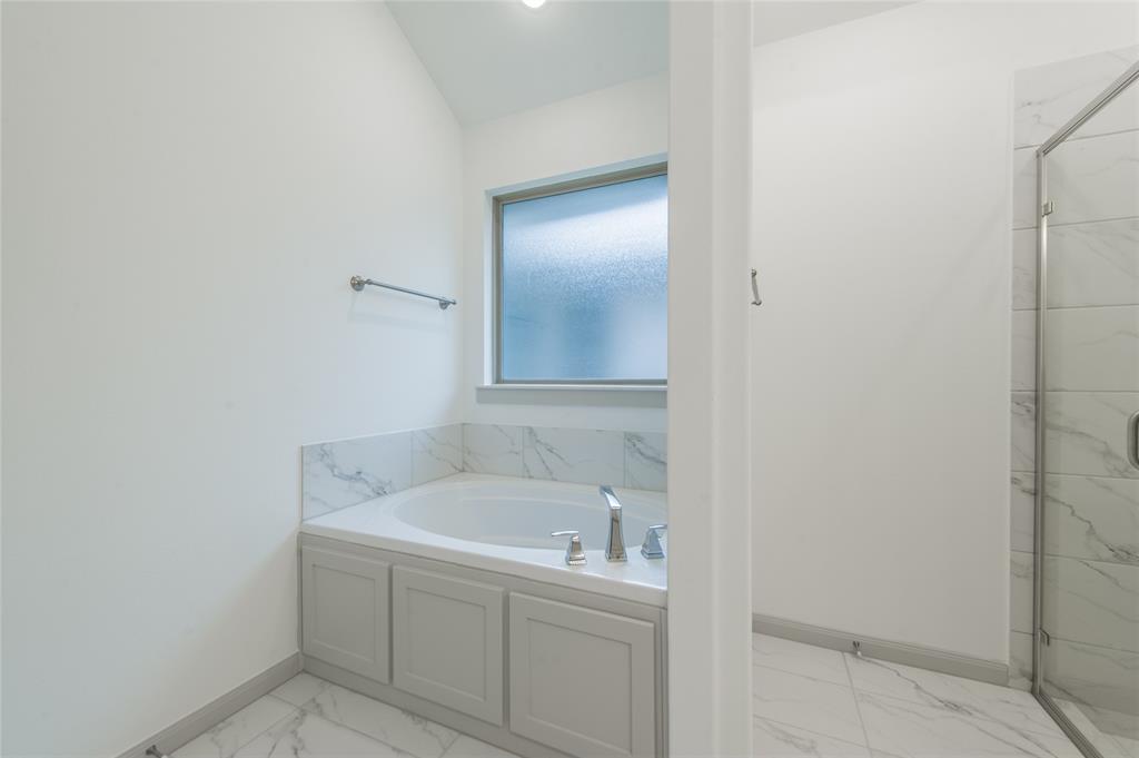 The Reserve On Parker - Residential Lease