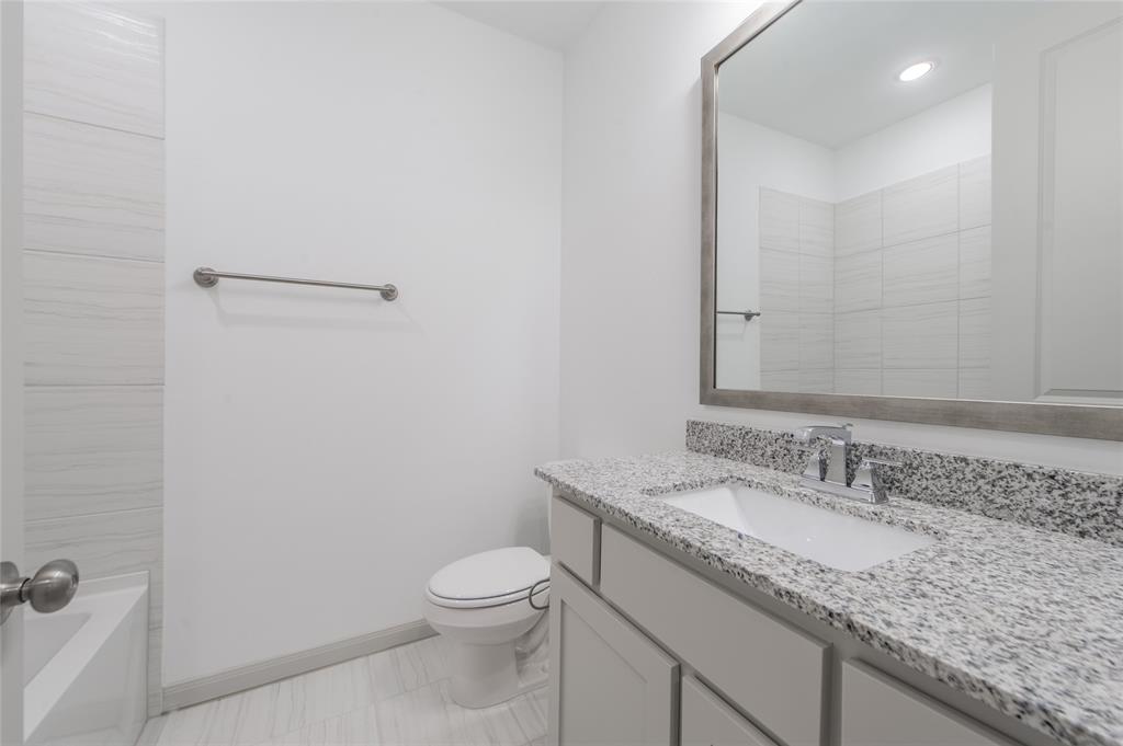 The Reserve On Parker - Residential Lease