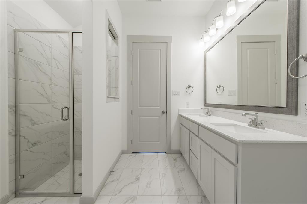 The Reserve On Parker - Residential Lease