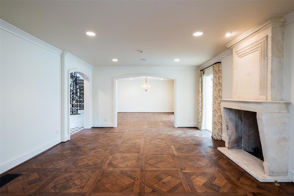 Highland Park West 05 Instl - Residential