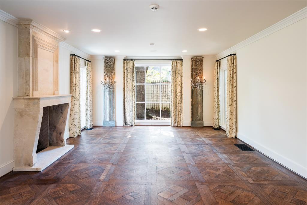 Highland Park West 05 Instl - Residential