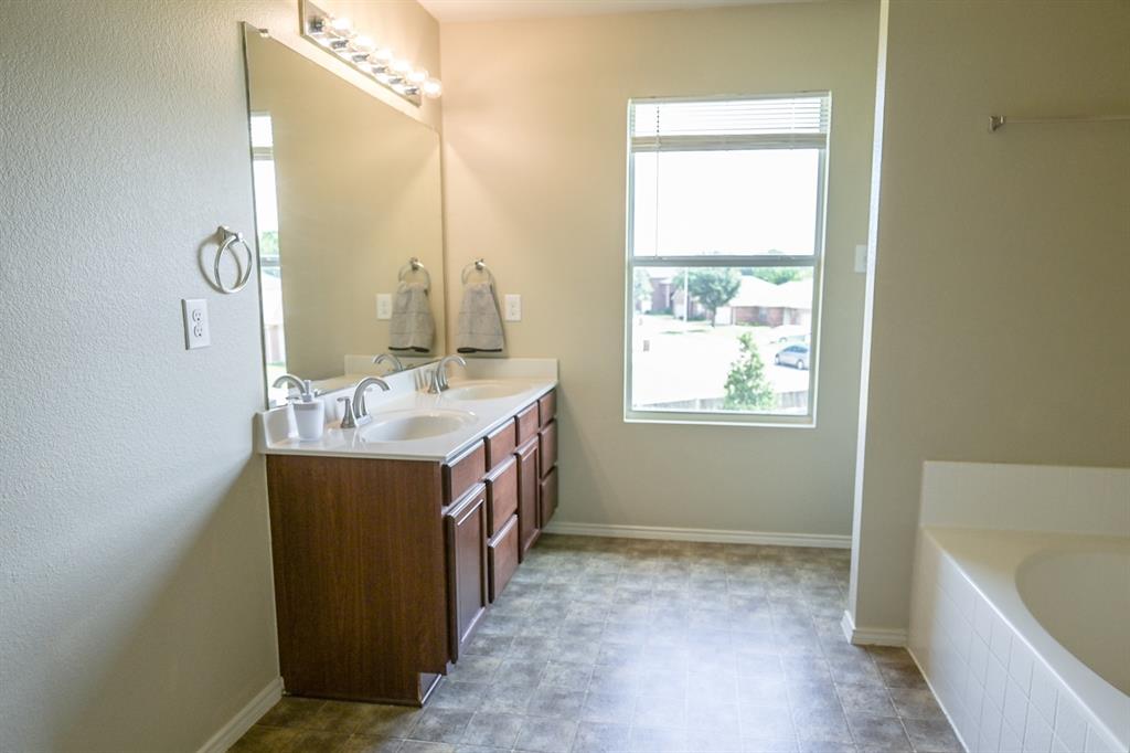 Emory Place Three - Residential