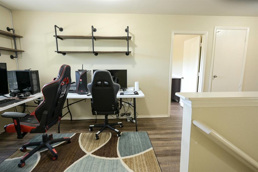 Emory Place Three - Residential