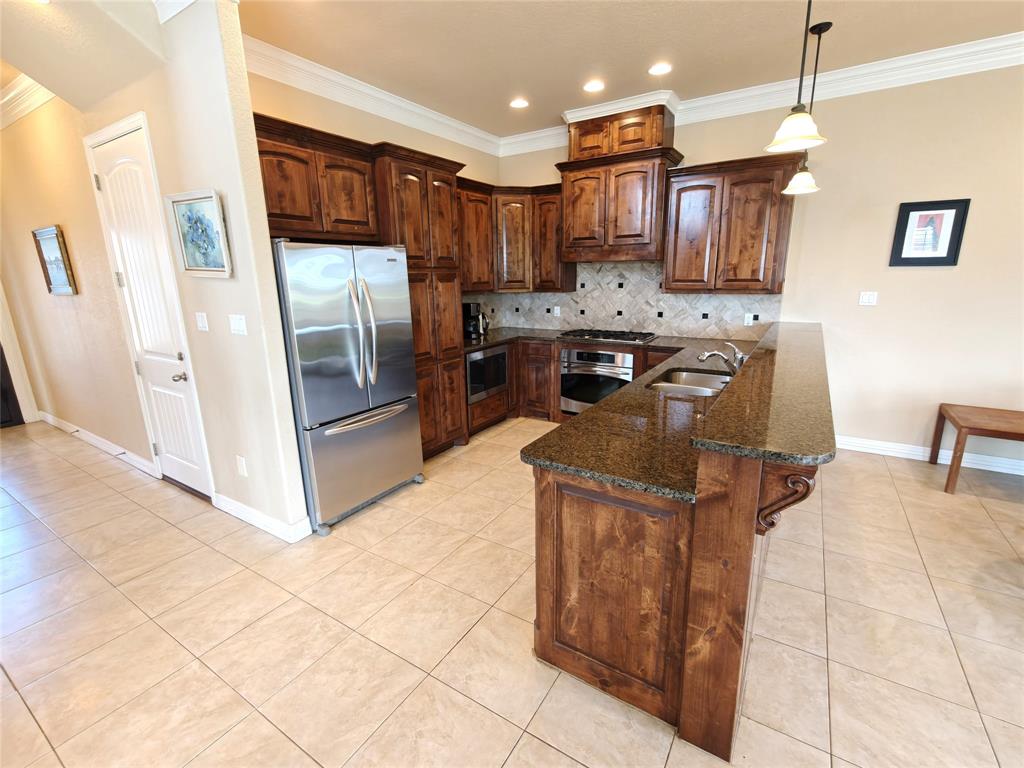 The Vineyards at Harbor Lakes - Residential
