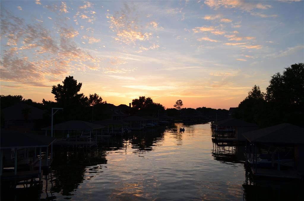 The Vineyards at Harbor Lakes - Residential