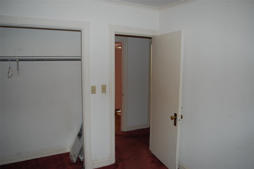 Querbes Sub - Commercial Sale