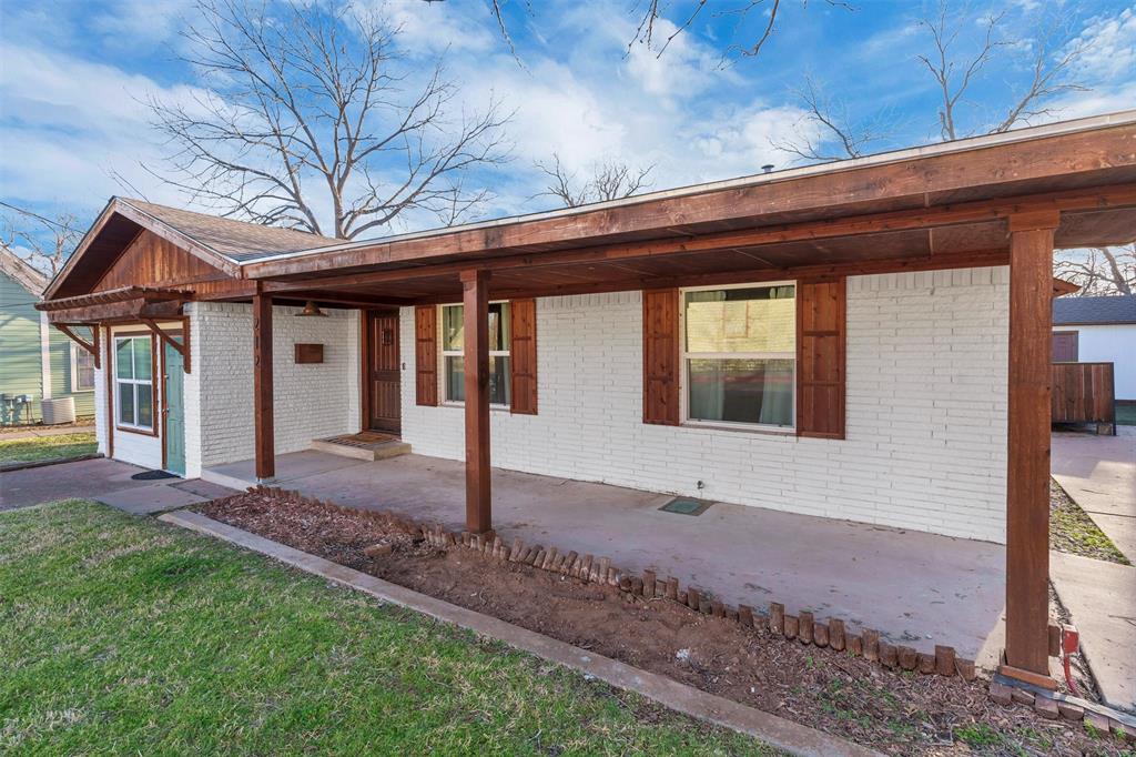 Original Town - Commercial Sale