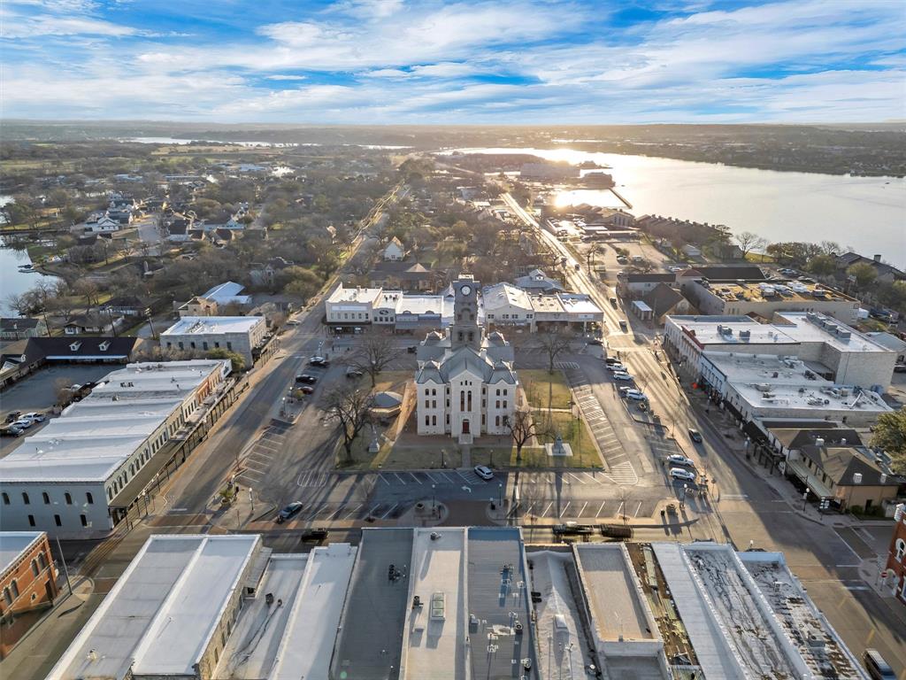 Original Town - Commercial Sale