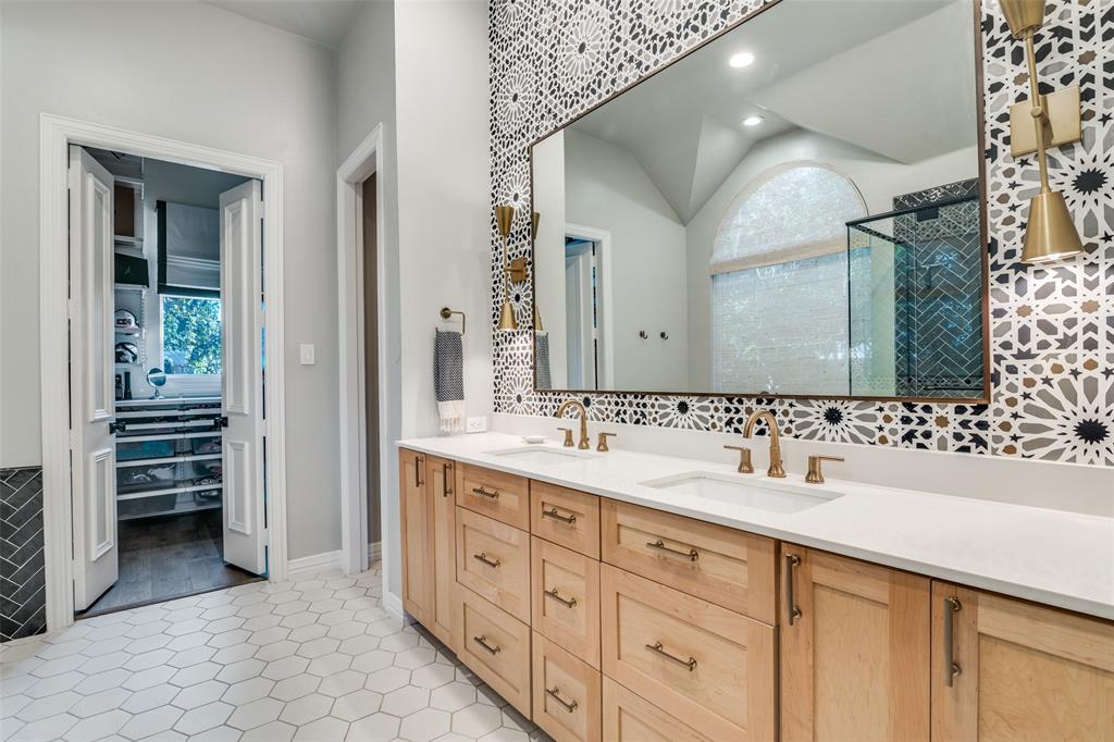 Woods Of Suncreek-Phase I - Residential