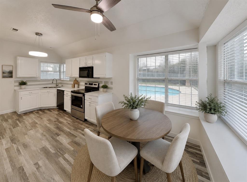 River Trails Add - Residential