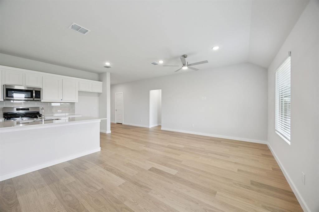Terra Vella - Residential