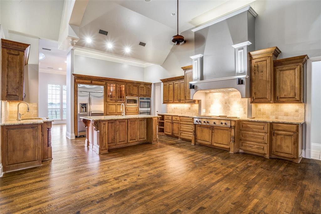 Thomas Pl - Residential