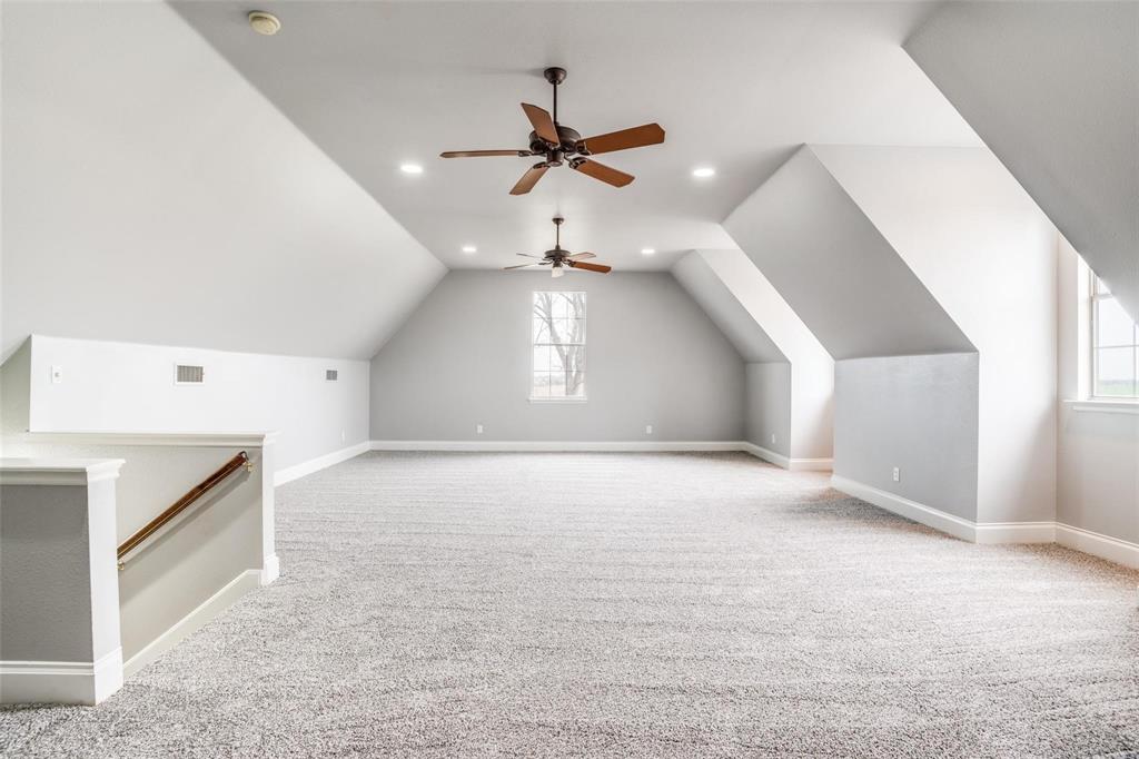 Thomas Pl - Residential