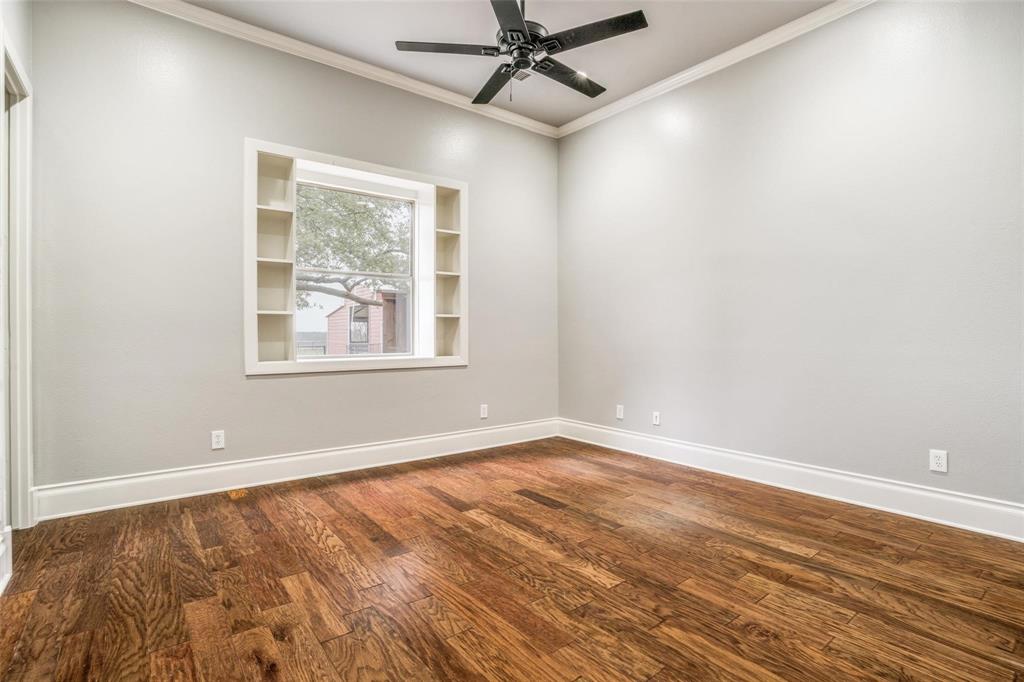 Thomas Pl - Residential