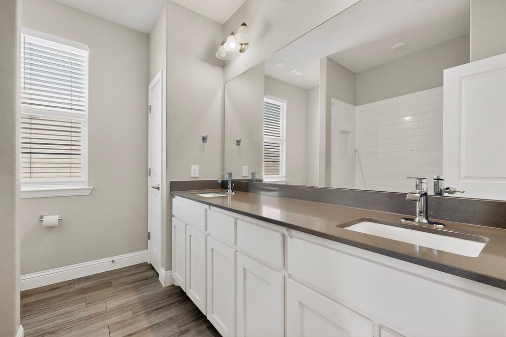 Alcove at Hickory Crk - Residential
