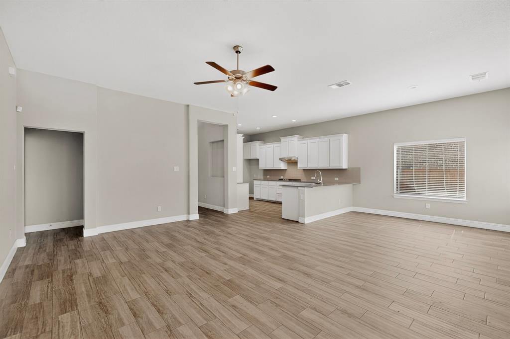 Alcove at Hickory Crk - Residential