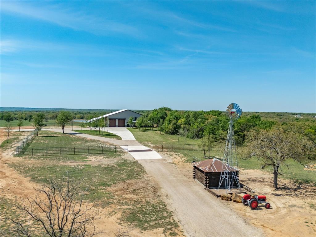 20 acs out of T&P RR - Residential