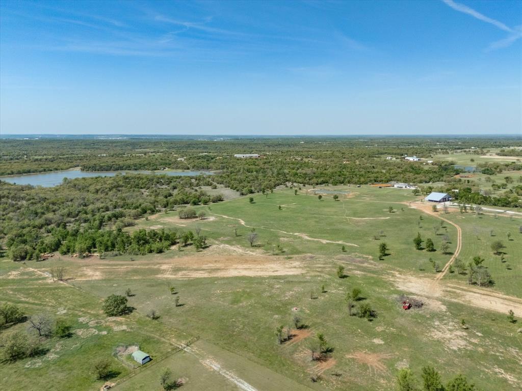 20 acs out of T&P RR - Residential