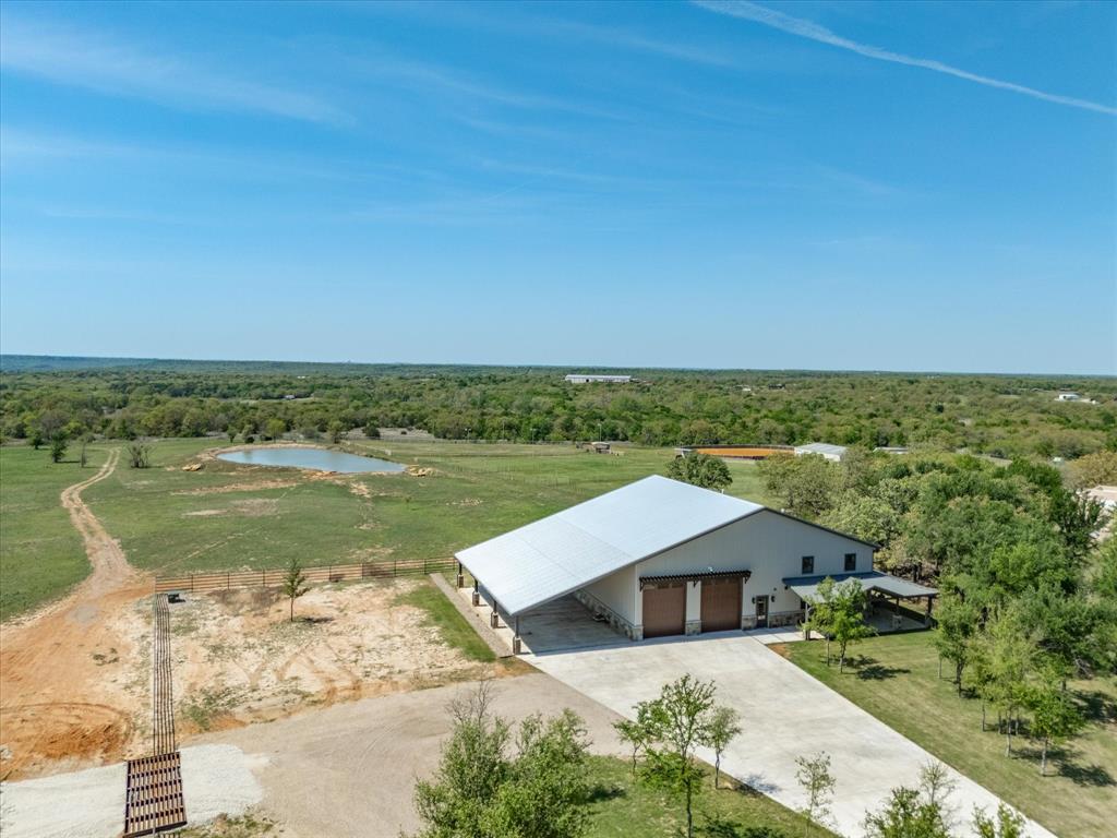 20 acs out of T&P RR - Residential