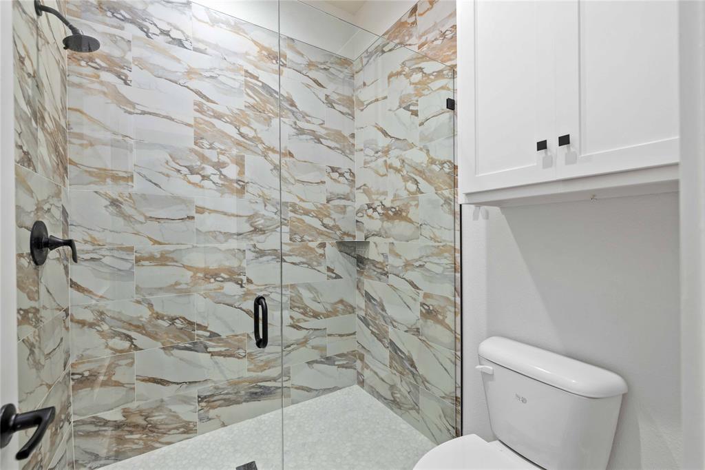 OAK POINT PHASE TREE - Residential