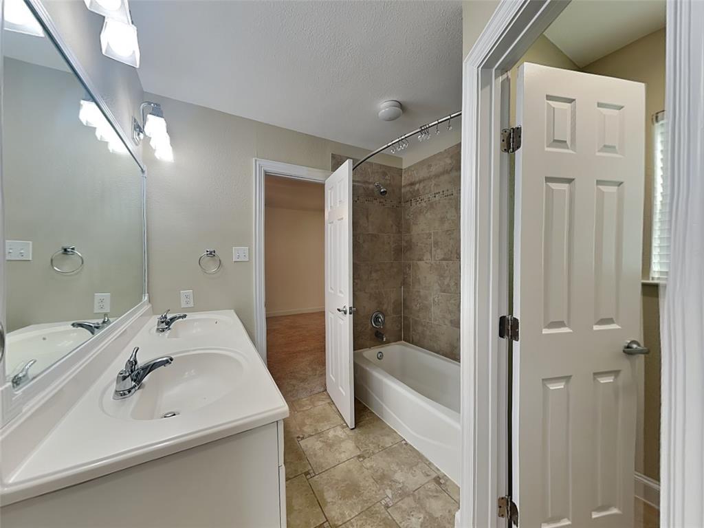 Adams Sub - Residential Lease