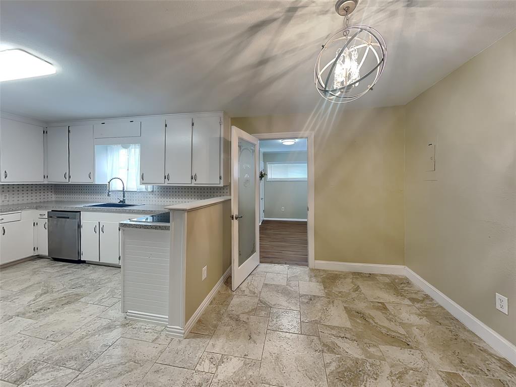 Adams Sub - Residential Lease