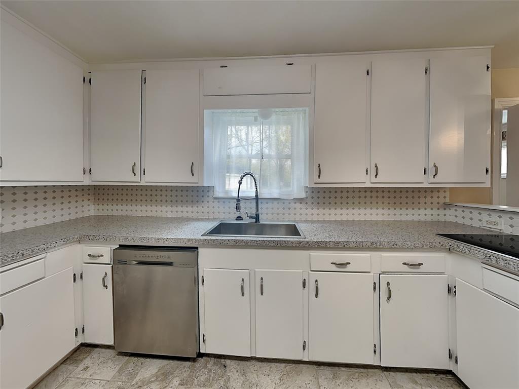 Adams Sub - Residential Lease