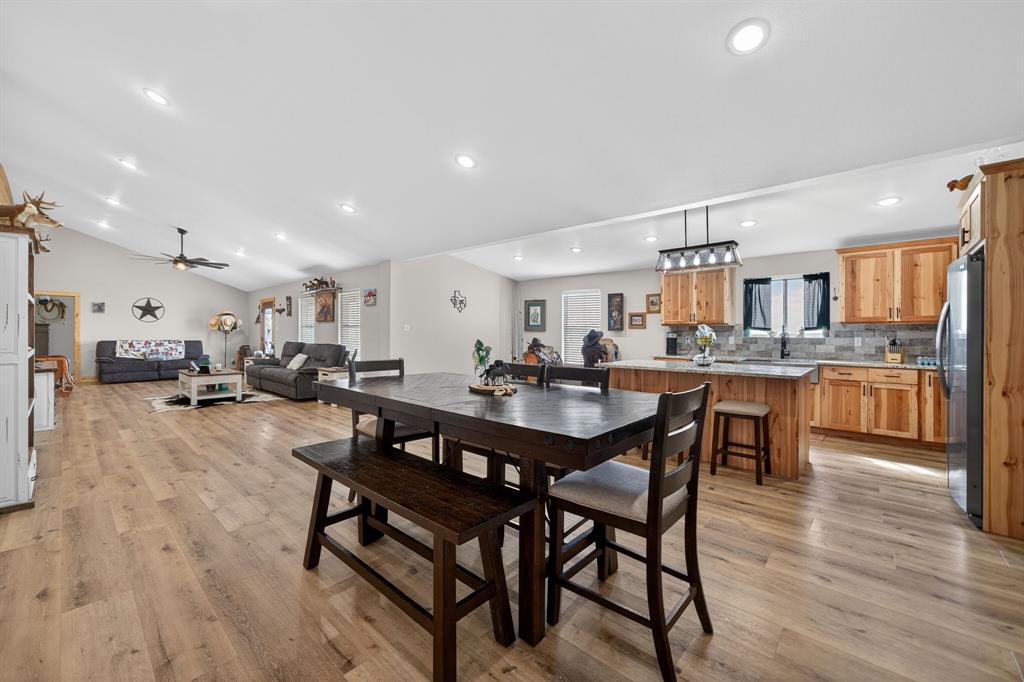 H H LOCKRIDGE - Residential