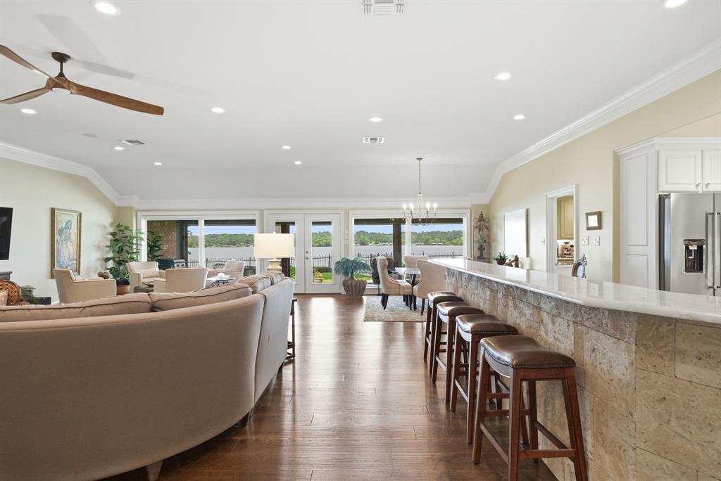 Emerald Bay - Residential