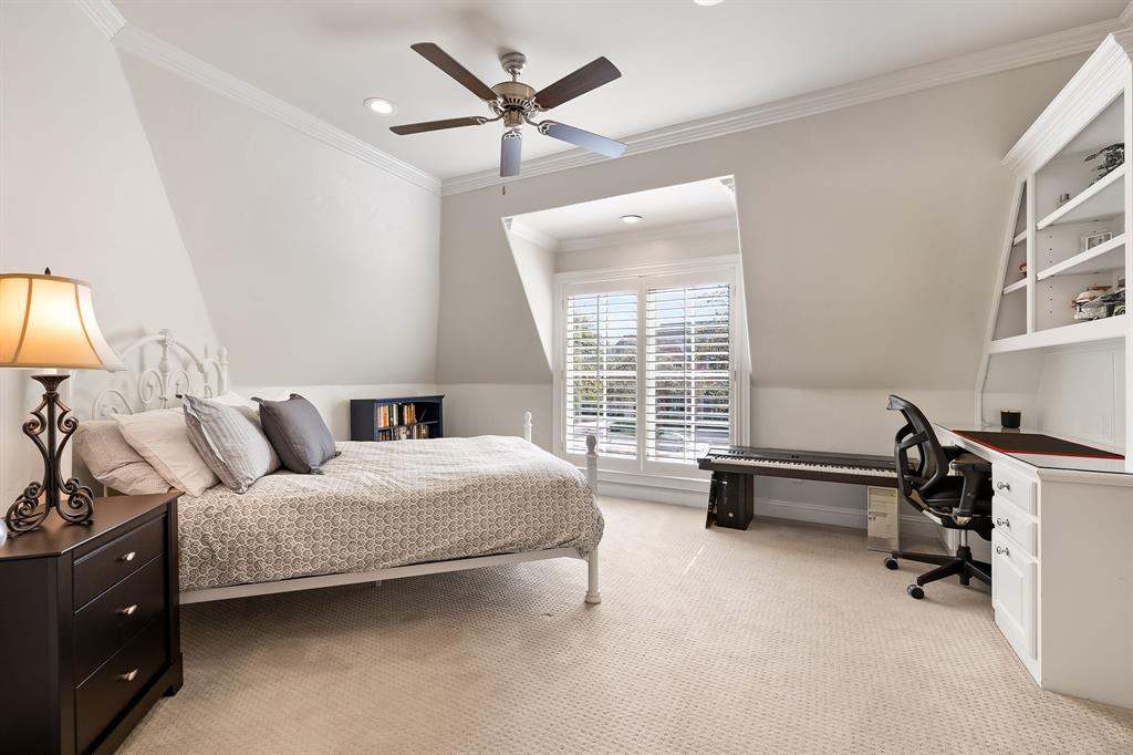 Pebble Brook At Willow Bend - Residential