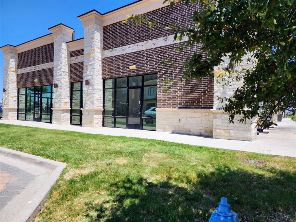 Shops At Lake Forest - Commercial Sale