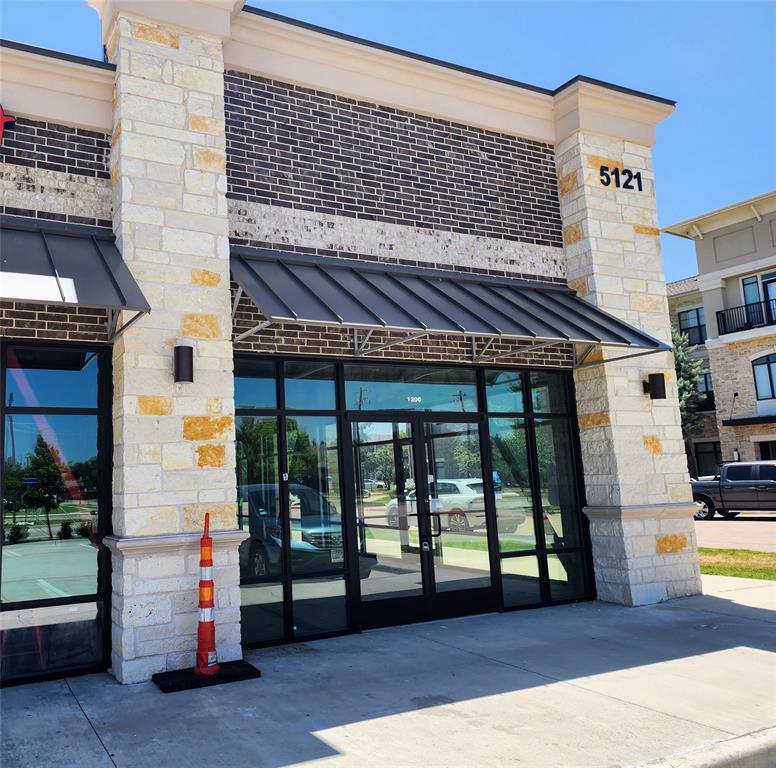 Uncover the Pinnacle of Retail Excellence in McKinney! This exceptional corner unit occupies a prime location in a high-traffic area, nestled within a vibrant residential community, making it the coveted destination for any retail business. What sets it apart is that it presents a blank canvas, a shell space ready for you to unleash your creativity and craft your dream business. space's expanse of glass facade bathes the interior in natural light, creating an inviting and warm atmosphere that entices customers from near and far. With two convenient side doors, welcoming your clientele and ensuring smooth traffic flow becomes a breeze.From a trendy nail salon to a sizzling restaurant, a cutting-edge medical facility, or a productive office space, this unit stands ready to bring any business vision to vibrant life. Act Now: This extraordinary opportunity represents the last available unit in this bustling shopping center. Don't miss your chance to seize this golden retail gem!