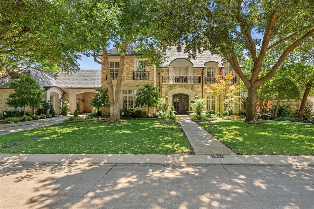 Ultra-Private Luxury Near River Crest Country Club

If privacy and security are top priorities, River Crest Landing offers an exceptional setting for refined living. This stunning home features outstanding curb appeal with meticulously maintained landscaping that immediately sets it apart.

Inside, the main level welcomes you with an elegant entryway highlighted by a sweeping staircase and marble flooring. The spacious primary suite, complete with a private sitting area, is conveniently located on the first floor. Designed for both comfort and entertaining, the home includes a large family room and an open-concept kitchen with high-end appliances, a walk-in pantry, and space for a casual dining area. Hardwood floors run throughout, and a downstairs laundry room adds everyday convenience. Upstairs boasts three bedrooms, a separate wrapping room or storage room and tons of closet space. Step outside to a beautifully landscaped backyard with a covered porch and a built-in gas grill—perfect for relaxing or hosting gatherings.

Additional features include: Detached oversized garage with abundant storage, Private office or guest quarters with a full bath, and Durable and elegant slate roof

This home combines luxury, privacy, and functionality in one of the area’s most desirable locations.