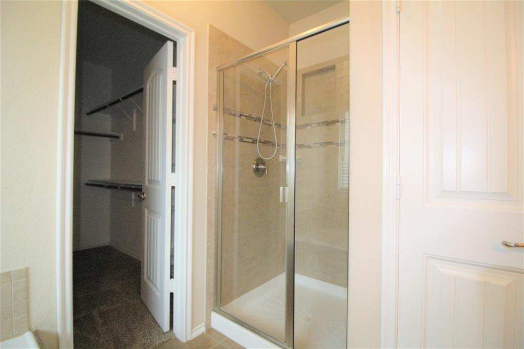 Villages Of Melissa Ph 2a - Residential Lease