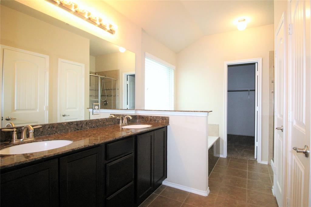Villages Of Melissa Ph 2a - Residential Lease