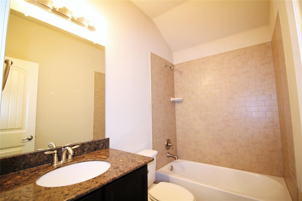 Villages Of Melissa Ph 2a - Residential Lease