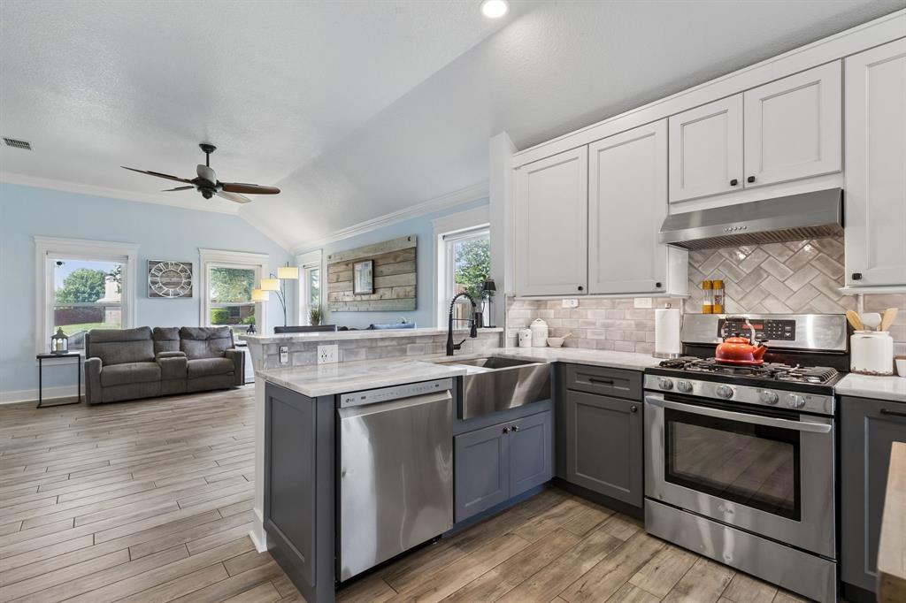 Sendera Ranch - Residential