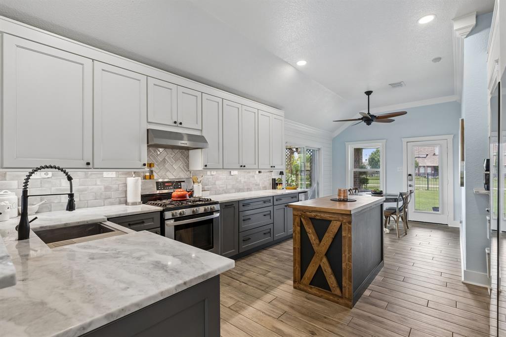 Sendera Ranch - Residential
