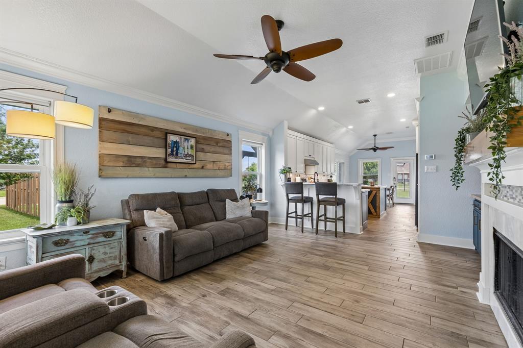 Sendera Ranch - Residential