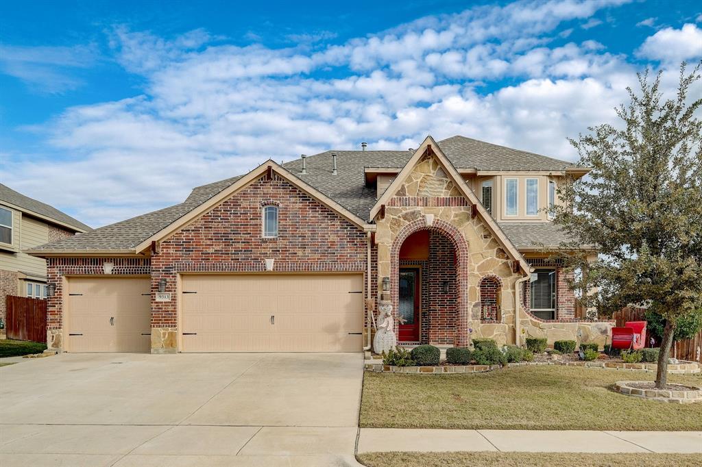 Beautiful Home on Corner home site! Stunning curb appeal with stone elevation, front porch, and glass front door with iron. Wood floors adorn the entry, halls, study, dining, & family room. Soaring Ceiling in dining room with remote window shades. Gourmet kitchen with granite counters, center island, white cabinets, & stainless appliances. First floor primary bedroom is perfect for king size furniture. Primary bath with dual sinks, separate shower, & garden soaking tub. Wet bar in gameroom with sink, cabinets, and beverage refrig. Whole home water purification system. Backyard with covered patio, fan, and pergola is perfect for outdoor living & entertaining. This home is a MUST SEE!