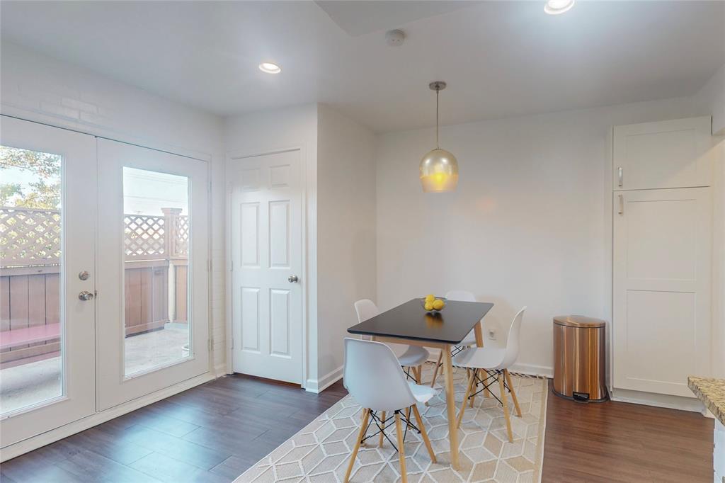 Royal Knoll Condos - Residential Lease