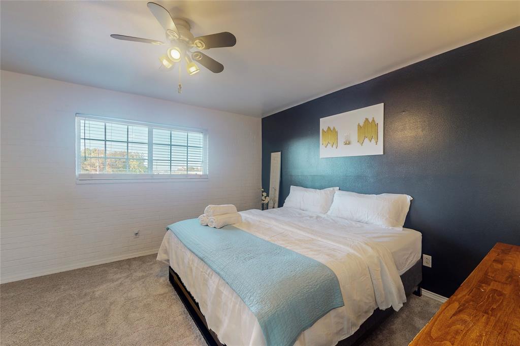 Royal Knoll Condos - Residential Lease