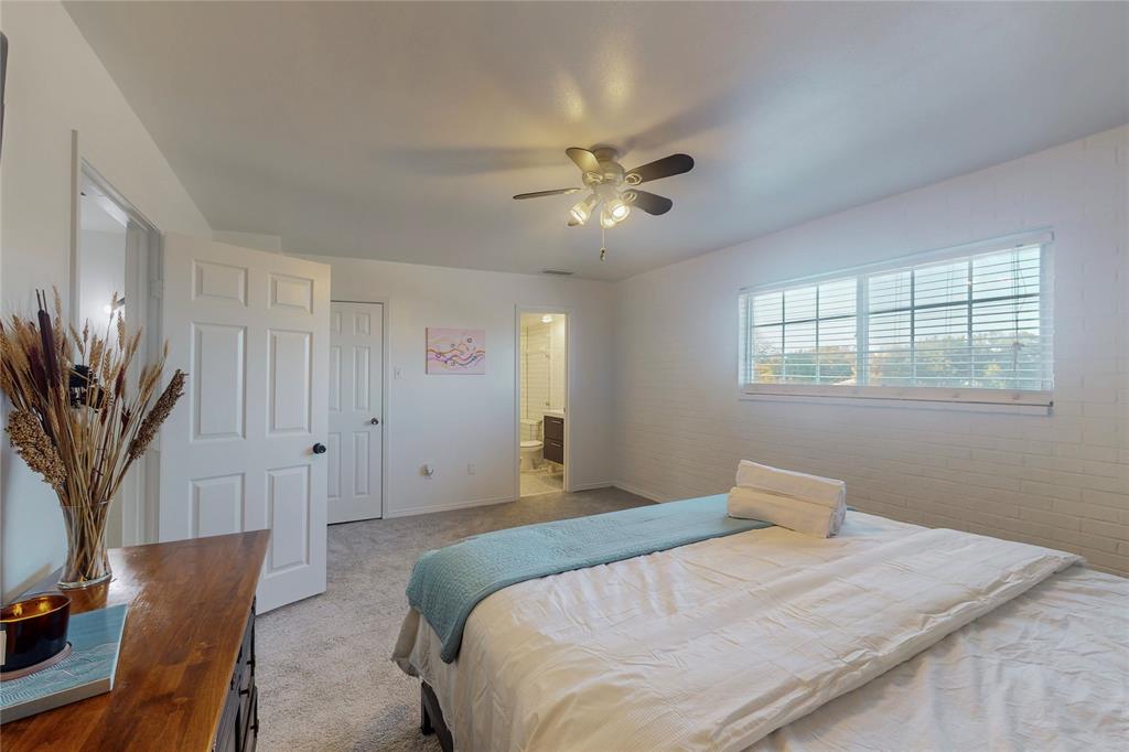 Royal Knoll Condos - Residential Lease