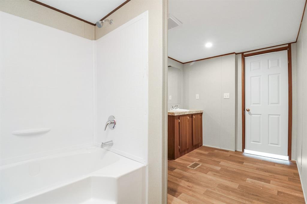 H.N. BEAKLEY ADDN COLEMAN - Residential